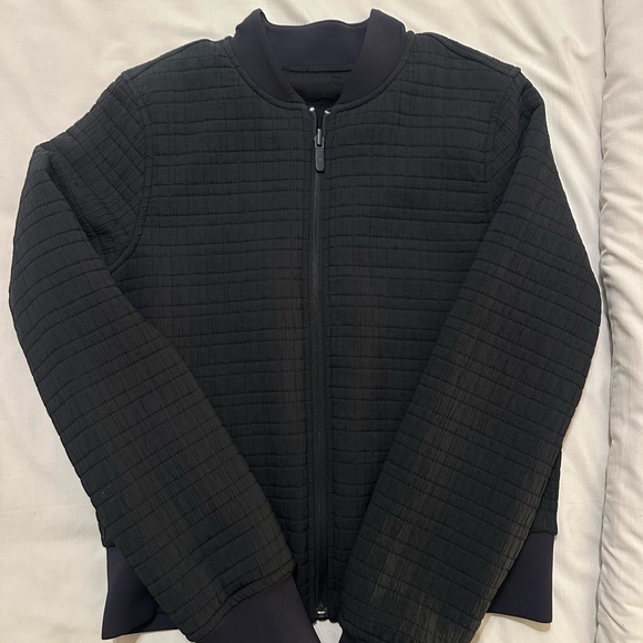 Lululemon Non Stop Bomber - Picture 2 of 3
